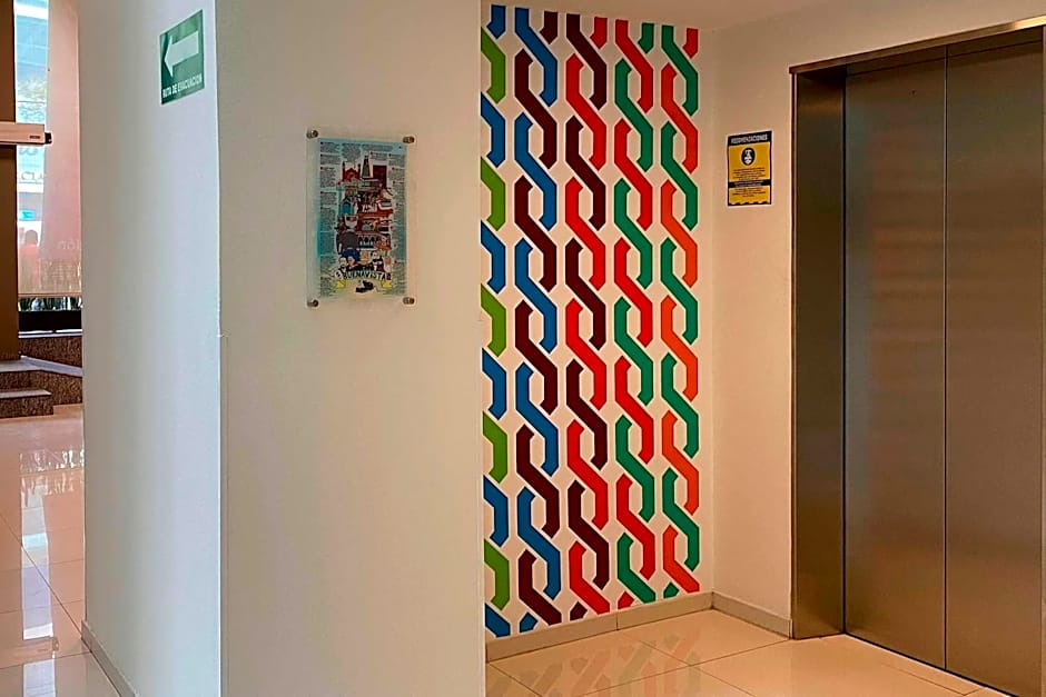 Hotel MX forum buenavista CDMX, Trademark by Wyndham