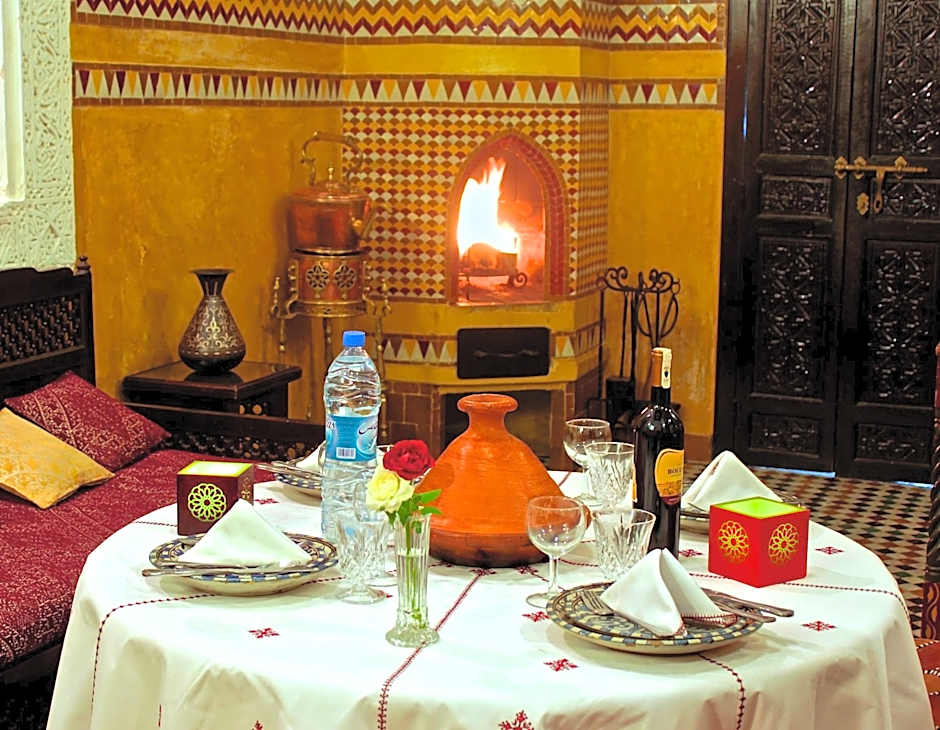 Riad Fes Baraka Piscine & SPA