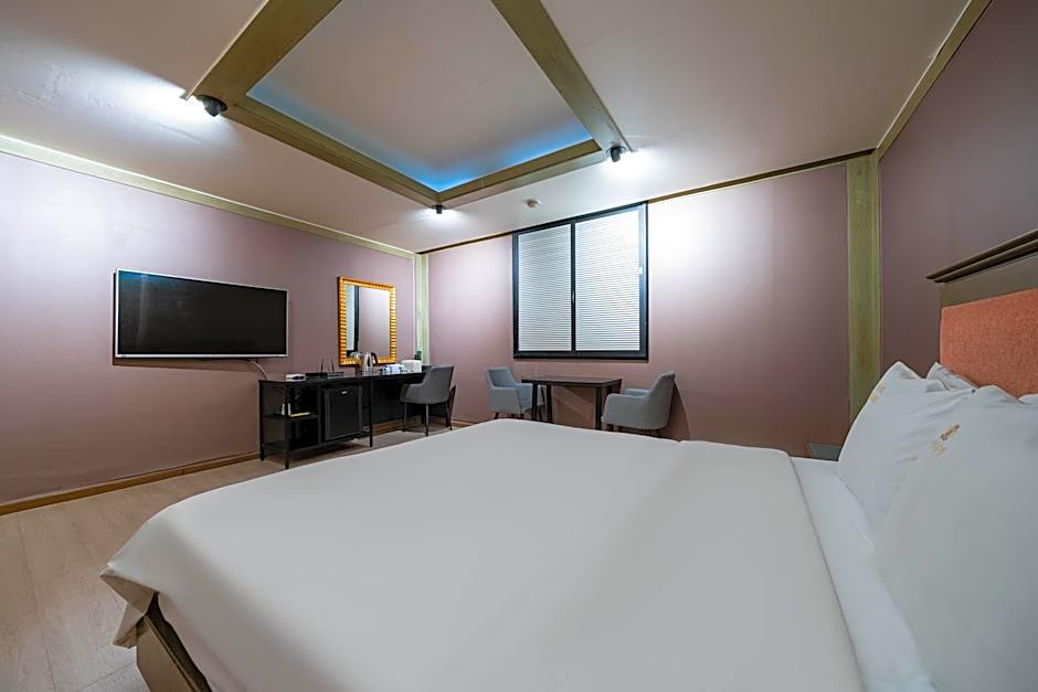 Ilsan Baekseok Mirabel