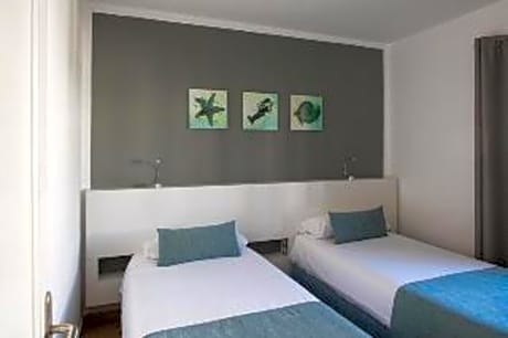 suite adapted 1 adult + 1 child