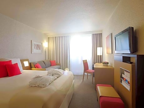 Executive Double Room with Sofa Bed