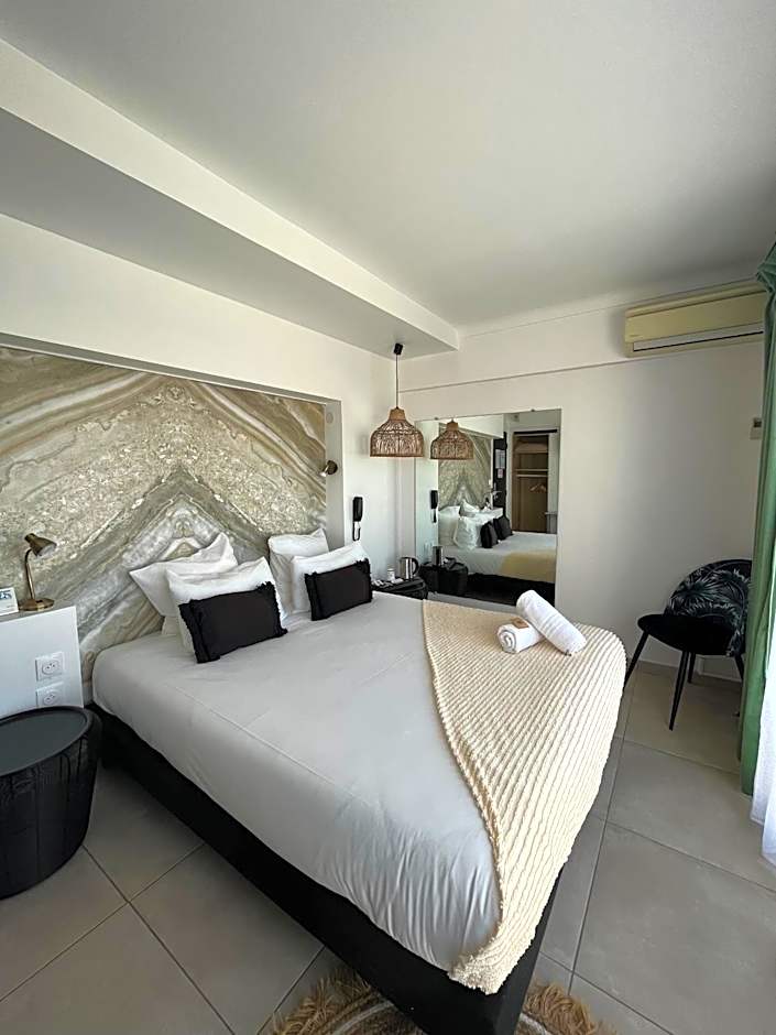 Hôtel Les Sables - Urban Style - by Logis Hotels