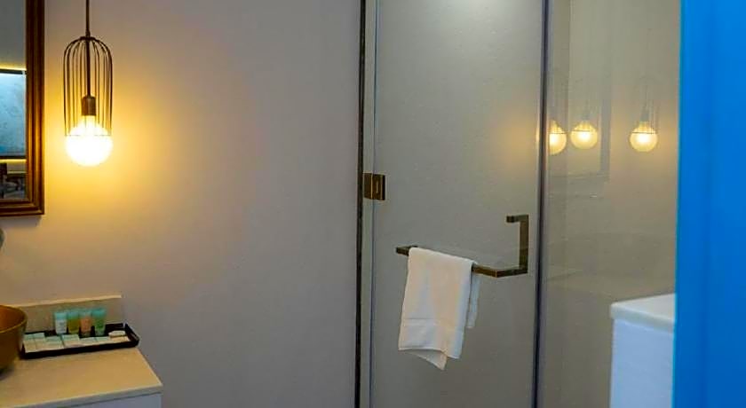 Nozol Al Rayaheen By Sharjah Collection