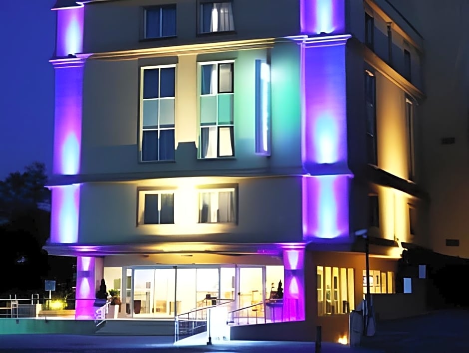 Holiday Inn Express Istanbul-Altunizade By IHG