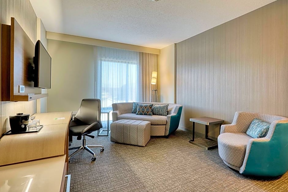 Courtyard by Marriott Southington