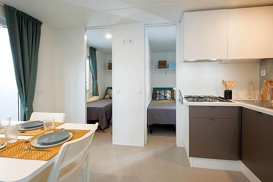 Holiday Centre Bi village