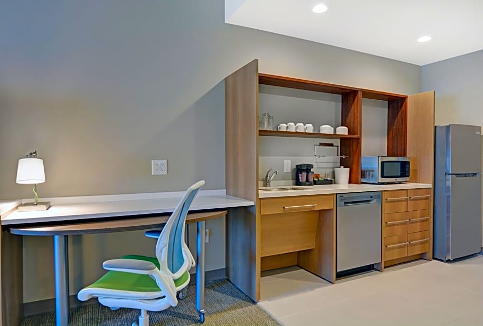 Home2 Suites By Hilton Charleston Daniel Island, Sc