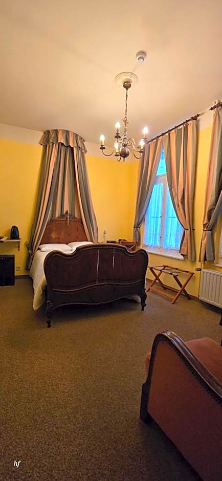 Erasmus Hotel