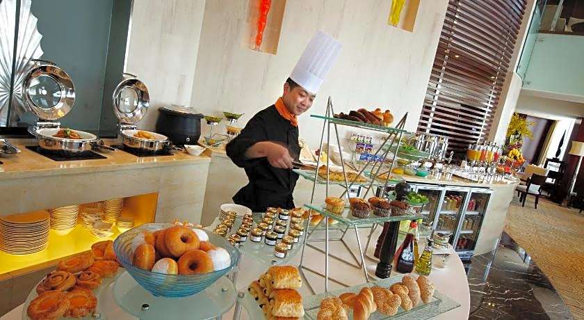 Crowne Plaza Yantai Sea View By IHG