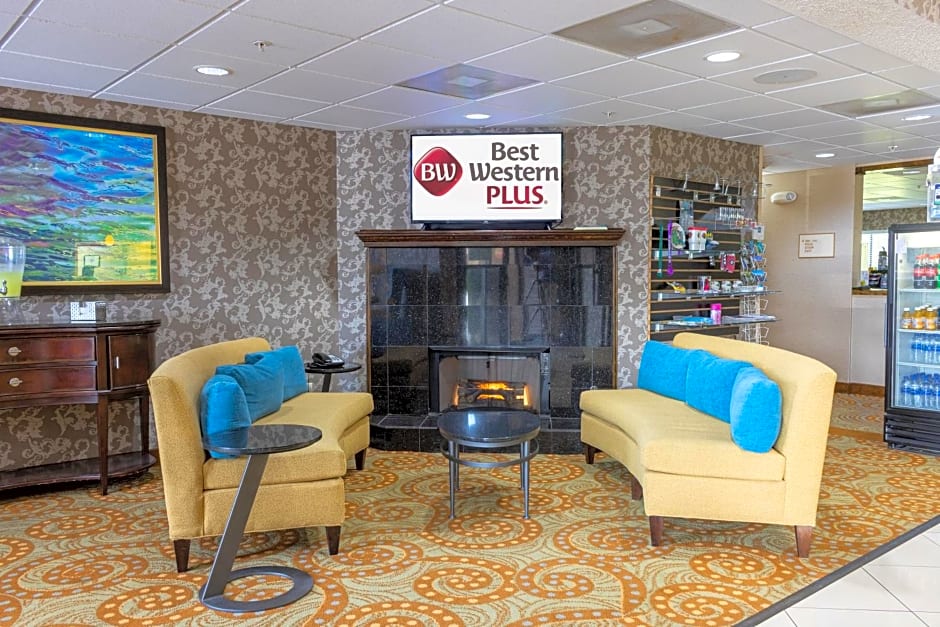 Best Western Plus Richmond Hill Inn