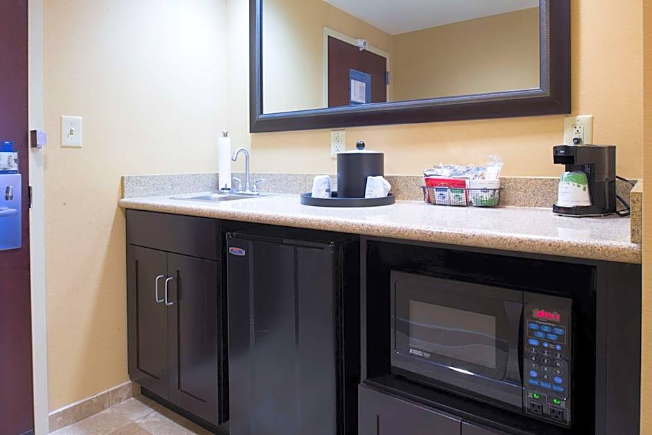 Hampton Inn By Hilton And Suites Vineland Nj