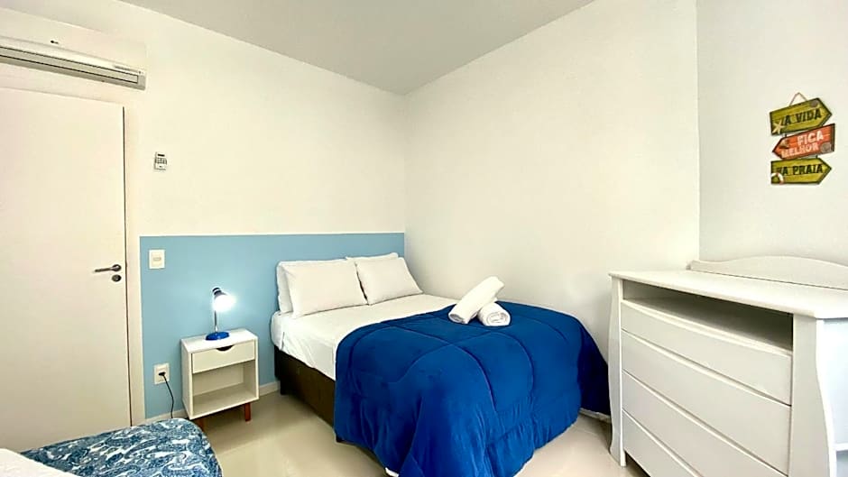 férias entre a Praia e a montanha c/piscina