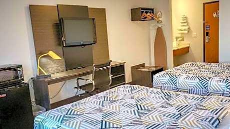 Motel 6-Kewanee, IL