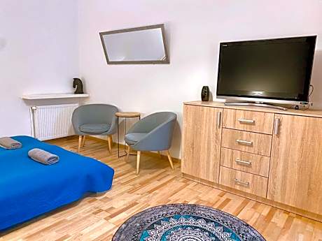 Budget One-Bedroom Apartment