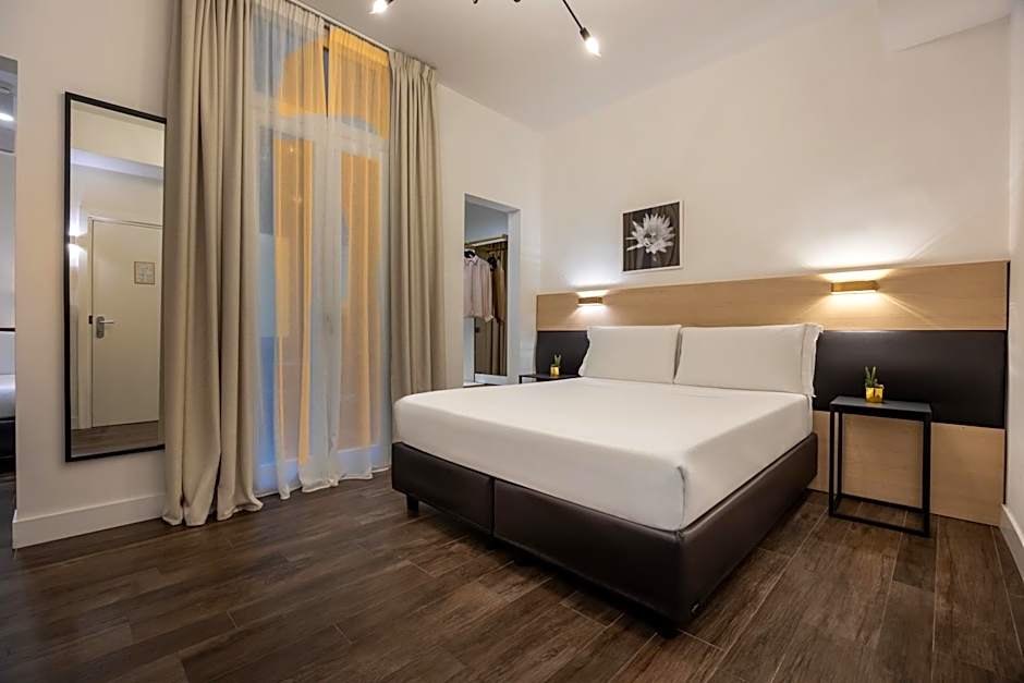 Globus Urban Hotel