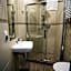 World Hostel - Old Town