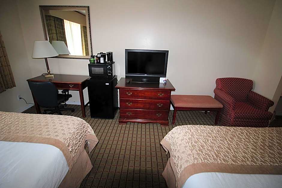 Ramada by Wyndham Draper