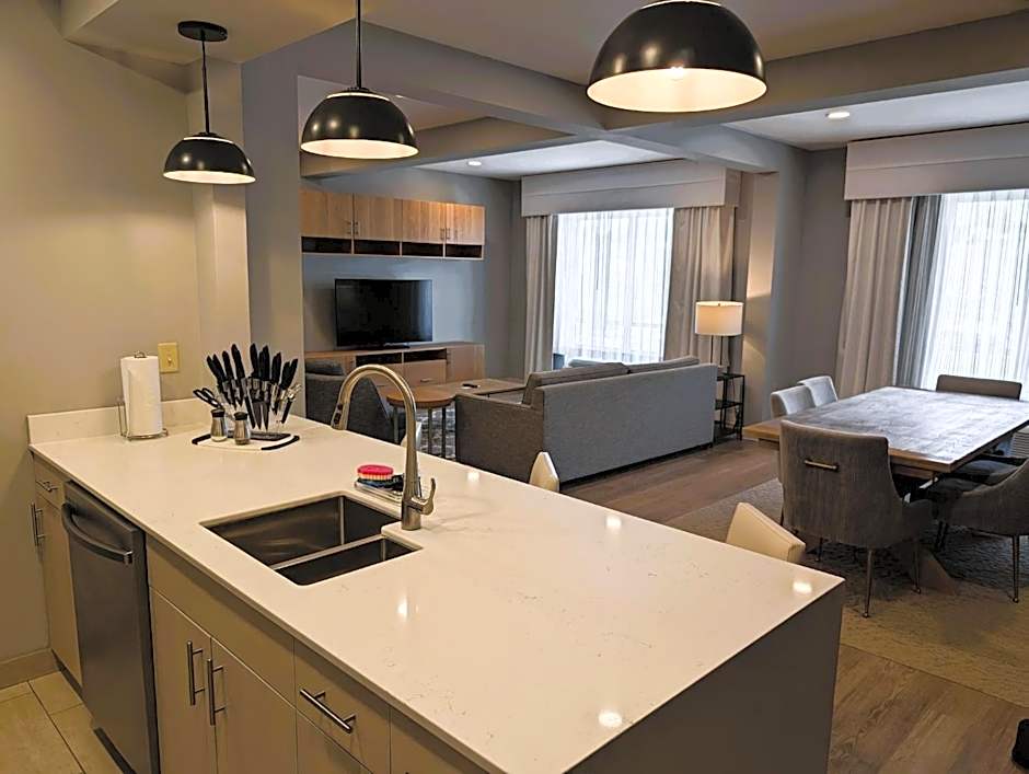 Holiday Inn Morgantown - University Area By IHG