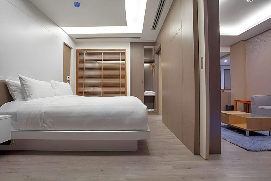 The Zense Boutique Hotel