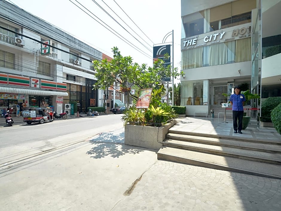 The City Hotel Sriracha by BBH Japan