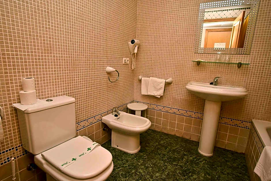 Hotel Adsubia