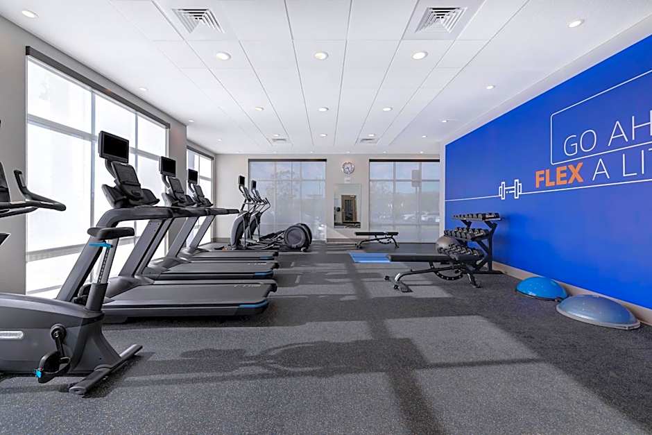 Holiday Inn Express & Suites Chino Hills, an IHG Hotel