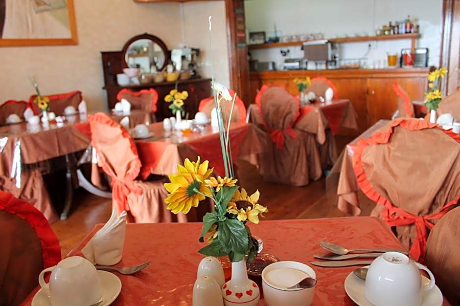 Central Hotel Guest House