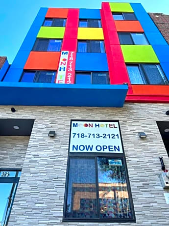 Moon Hotel Brooklyn