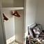 2 bed chalet Greatstone, New Romney sands holiday village 2mins from beach