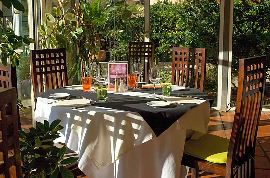 Hotel Le Phoebus Garden & Spa
