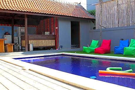 Bed in 6-Bed Mixed Dormitory Room