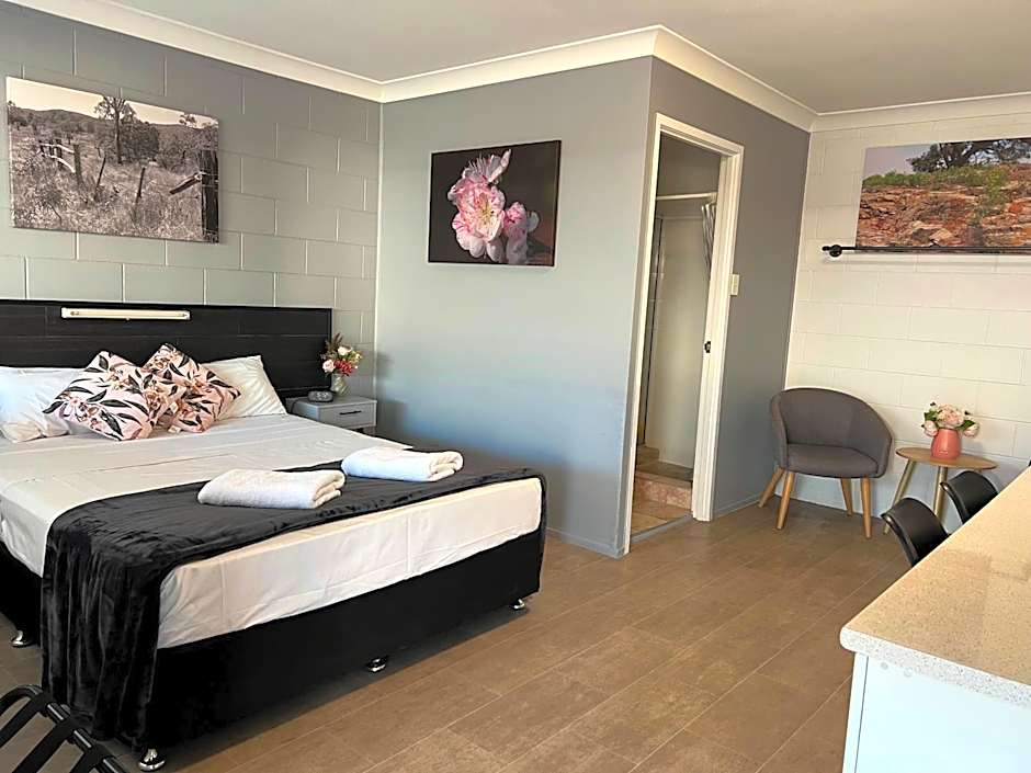 Spanish Lace Motor Inn