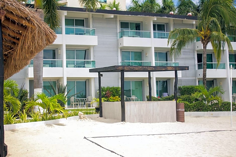 El Cid La Ceiba Beach Hotel
