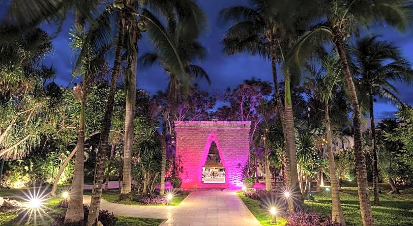 Viva Azteca by Wyndham, A Trademark All Inclusive Resort