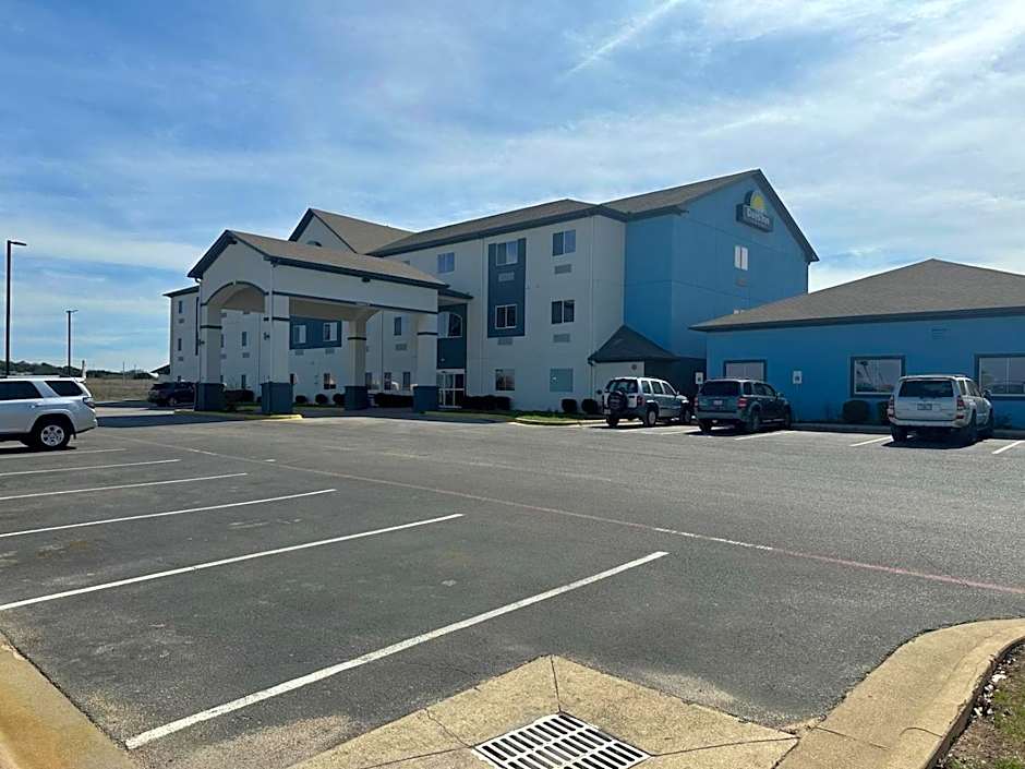 Days Inn by Wyndham Copperas Cove