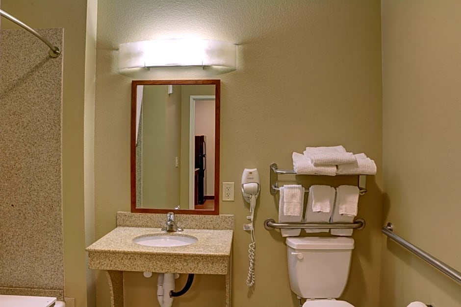 Candlewood Suites Texarkana, an IHG Hotel