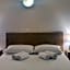Artemis Hotel