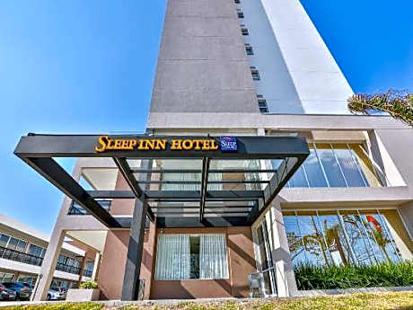 Summit Suites Hotel Pindamonhangaba