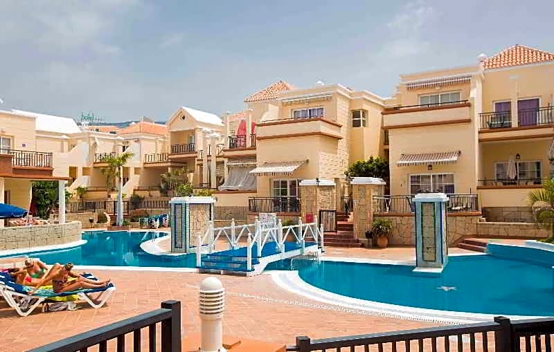 Yucca Park ApartHotel