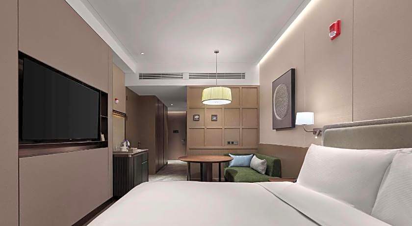DoubleTree by Hilton Yantai Golden Coast Hotel & Suites