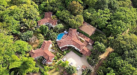 The Hideaway Hotel