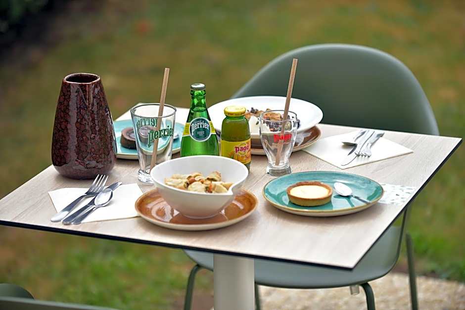 Kyriad La Rochelle City Center