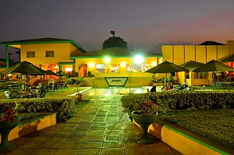 Crossroads Hotel Lilongwe
