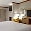 Days Inn by Wyndham Suites Fredericksburg