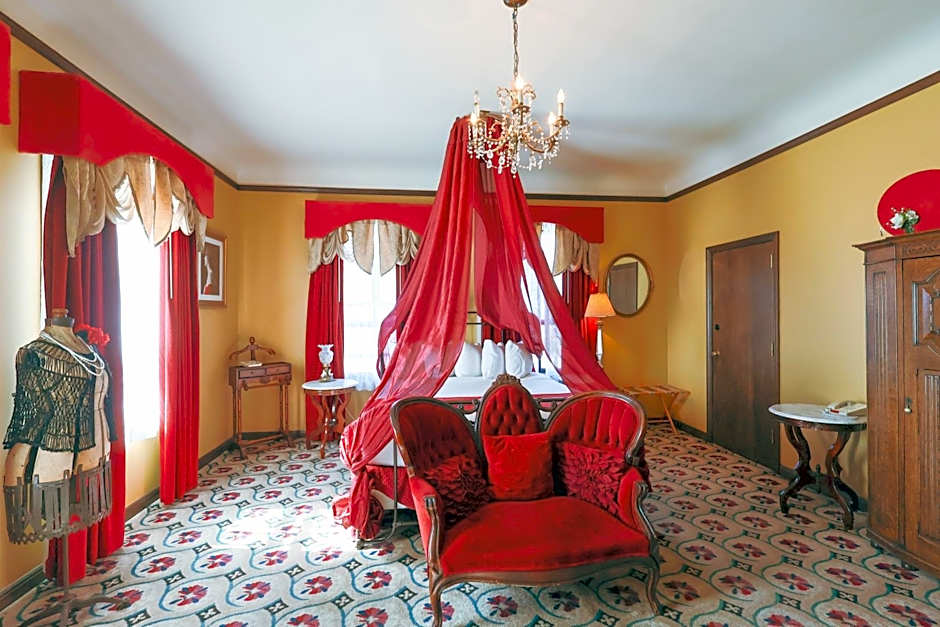 Mizpah Hotel