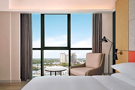 Premier King Room