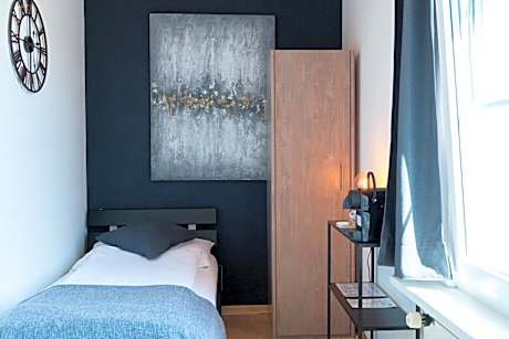 Standard Single Room with Shower