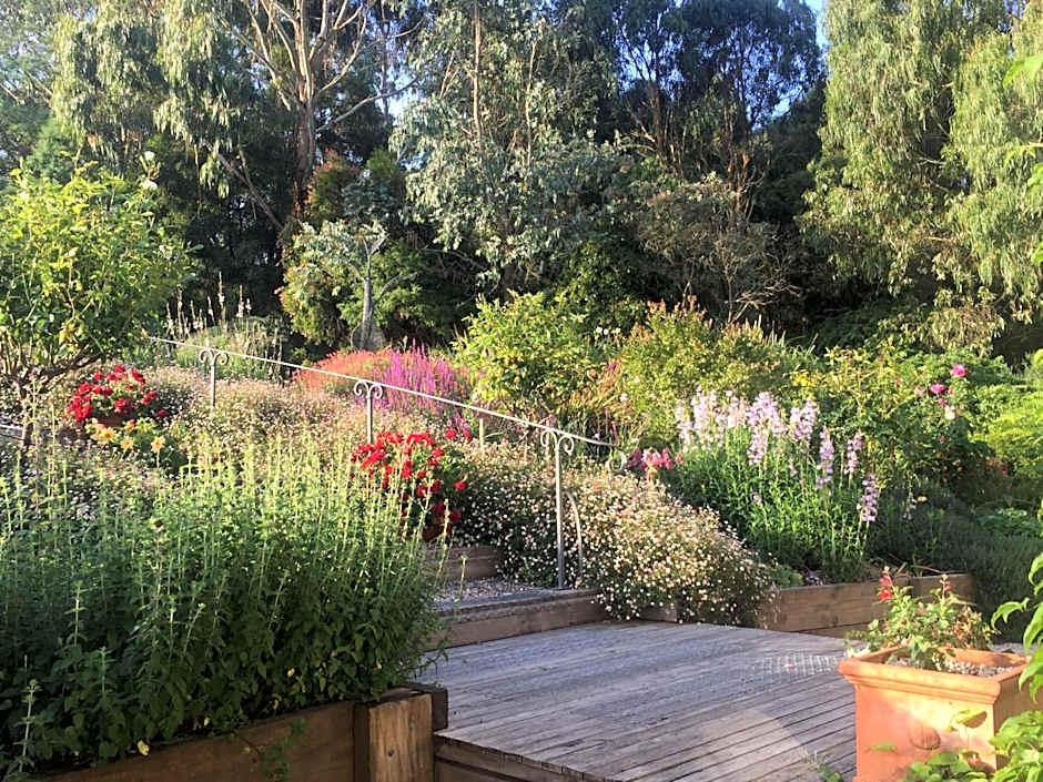 Llarrinda Bed & Breakfast