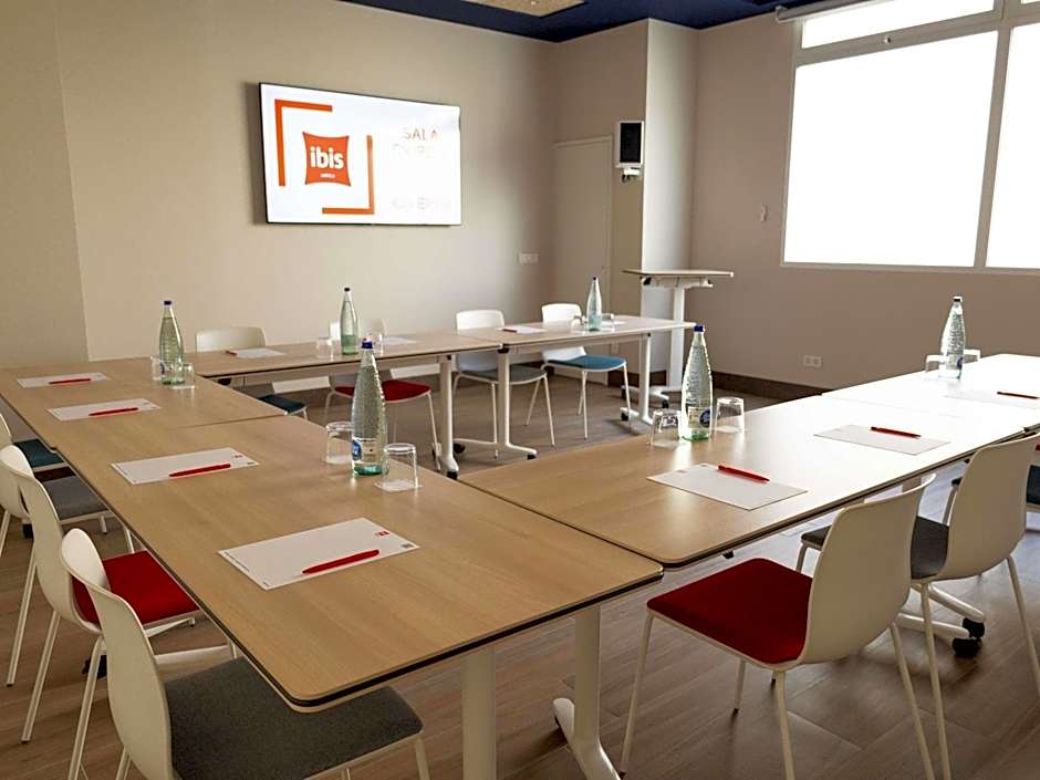 Ibis Elche