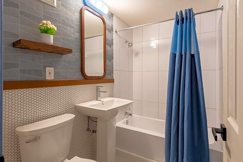 Ogunquit Hotel and Suites
